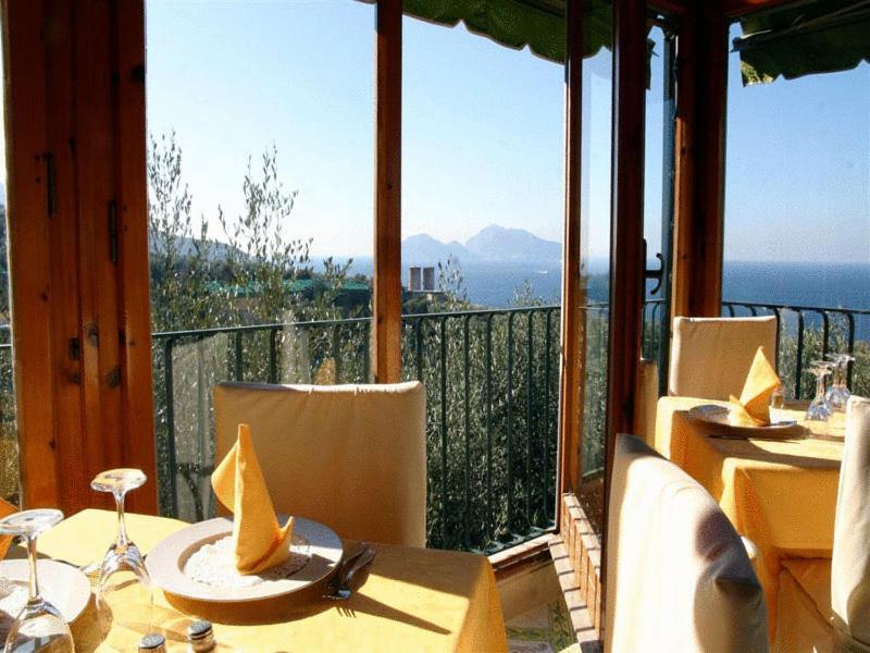 Hotel Villa Pina Antico Francischiello Massa Lubrense Eksteriør billede